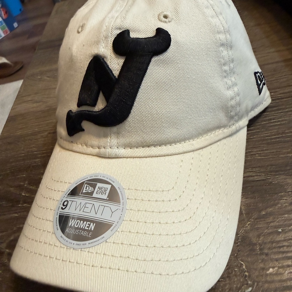 New Era New Jersey Devils Cream Adjustable Cap